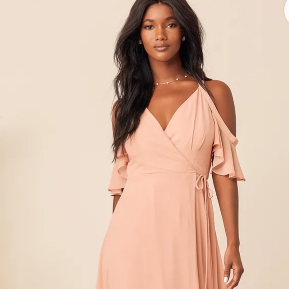 Lulus Dresses & Skirts - NWT Lulus Cold-Shoulder Wrap Maxi Dress